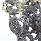Pavarti Incertitude - Sculpture métal Corps femme dentelle acier et laiton