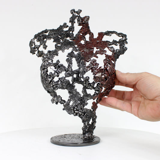 Pavarti Steppe - Sculpture corps feminin dentelle metal et patine terre