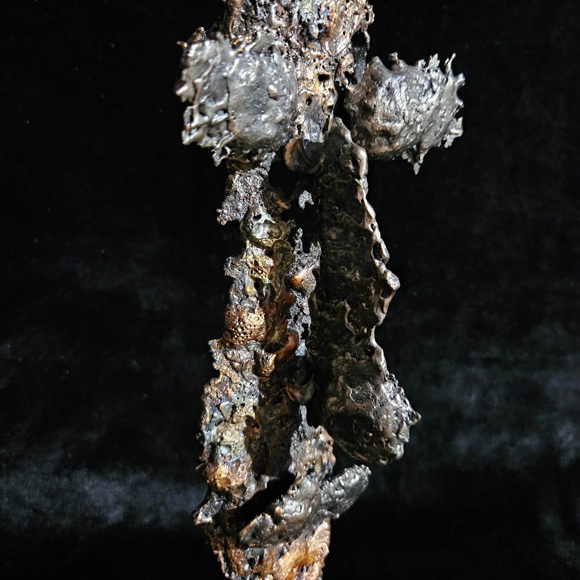 Acteur de l'ombre 4 - Sculpture visage dentelle métal acier bronze