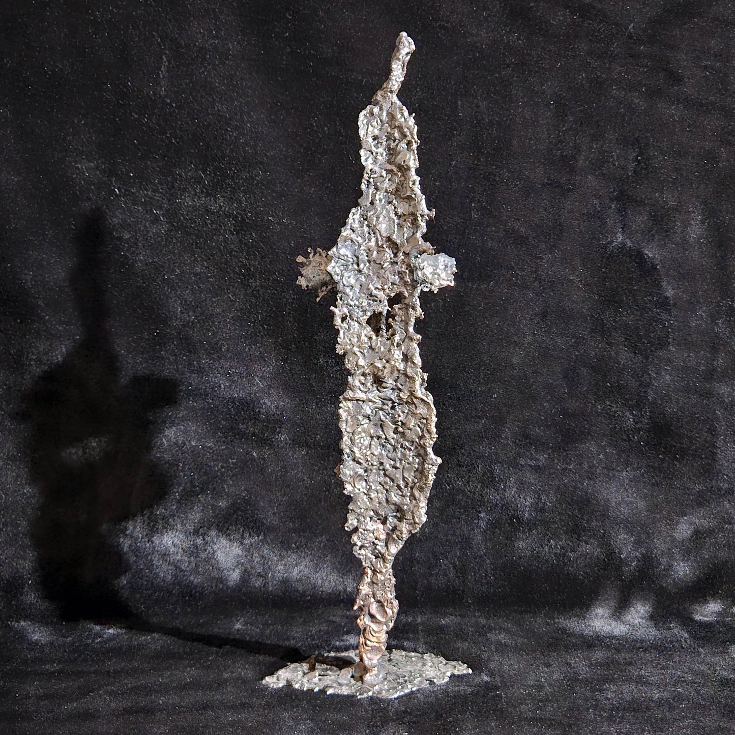 Acteur de l'ombre 4 - Sculpture visage dentelle métal acier bronze