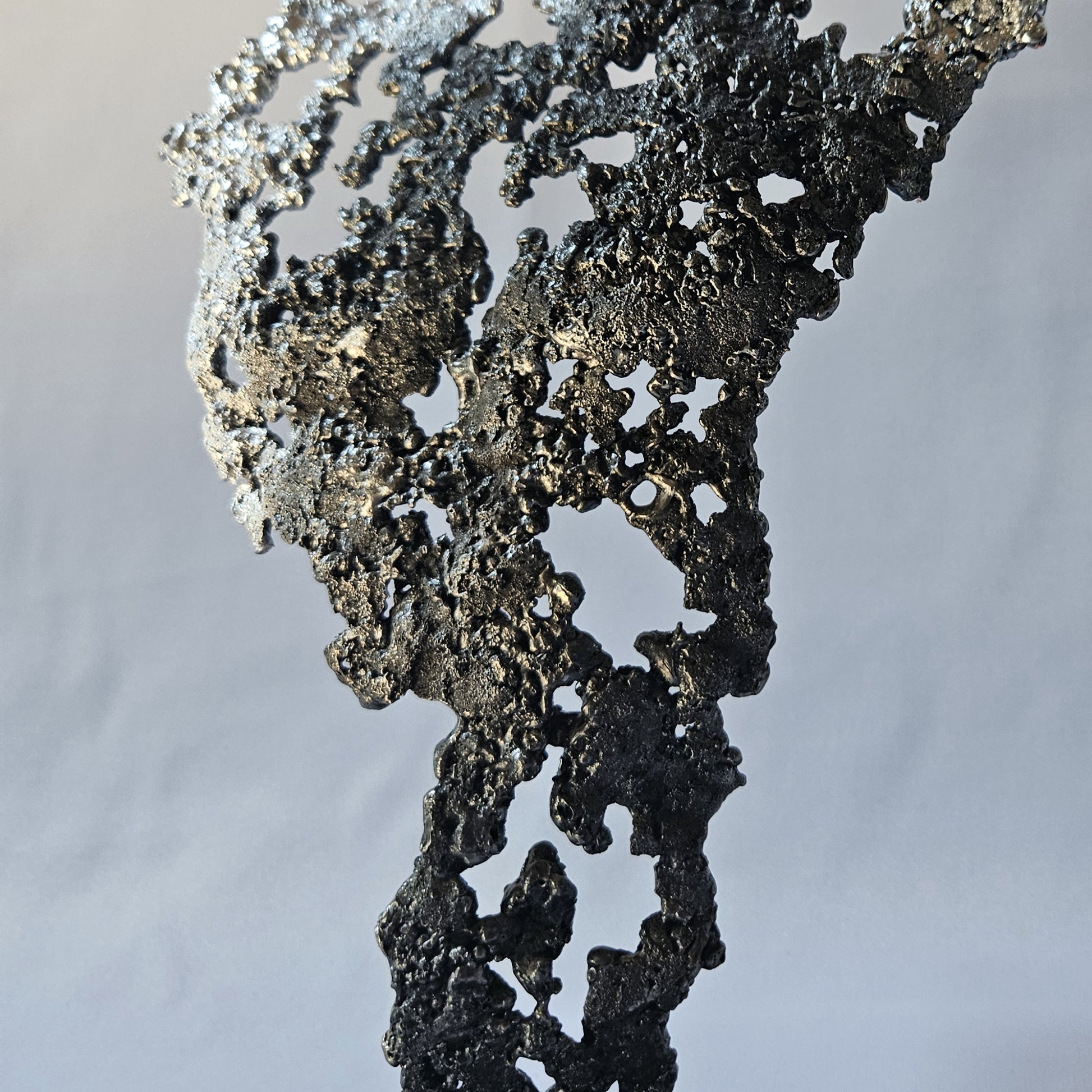 Pavarti Canada - Sculpture torse masculin dentelle métal acier et chrome