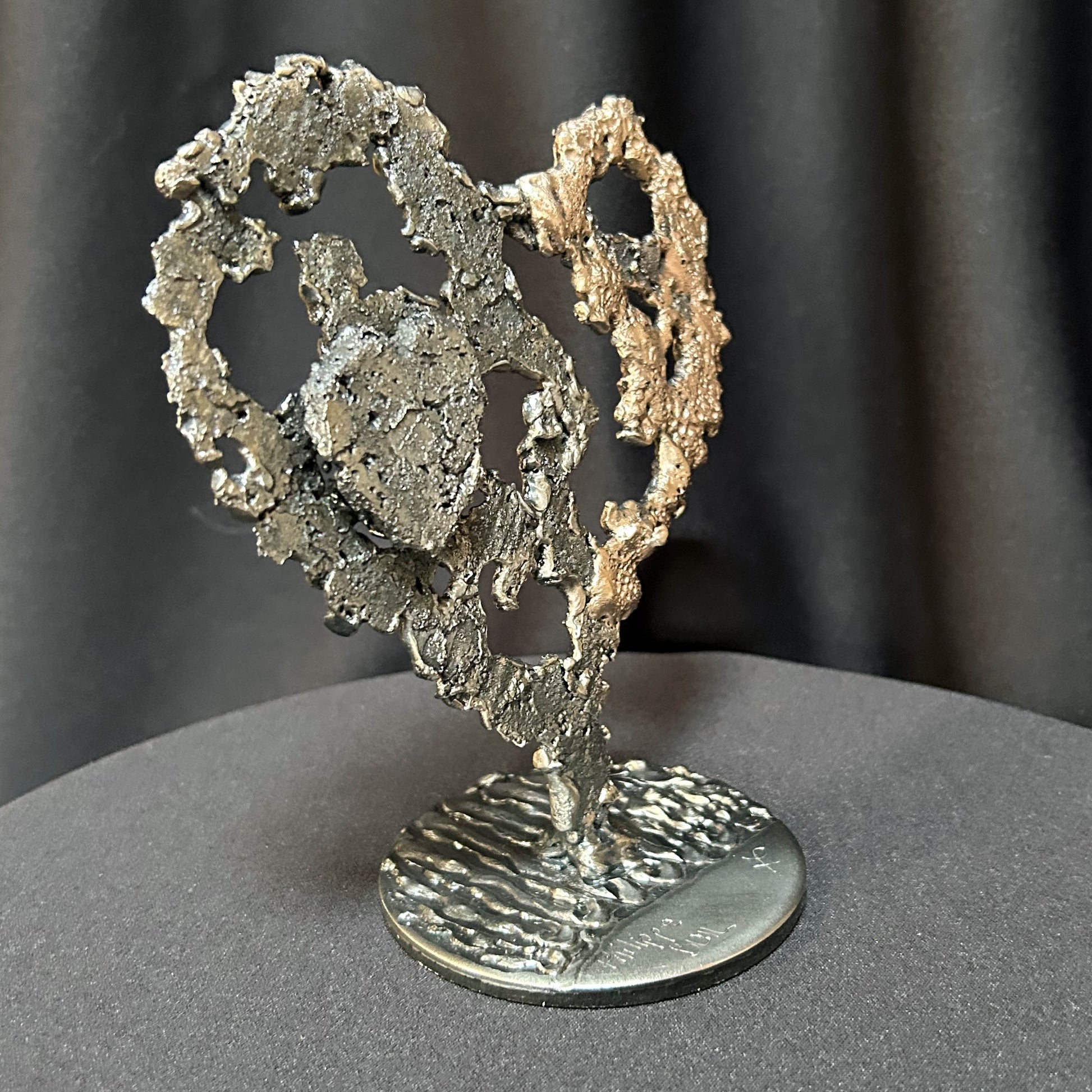 coeur en bronze et acier - dentelle de métal Philippe Buil