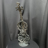 vue arrière de la sculpture de Philippe Buil "Le sillage du Violon"