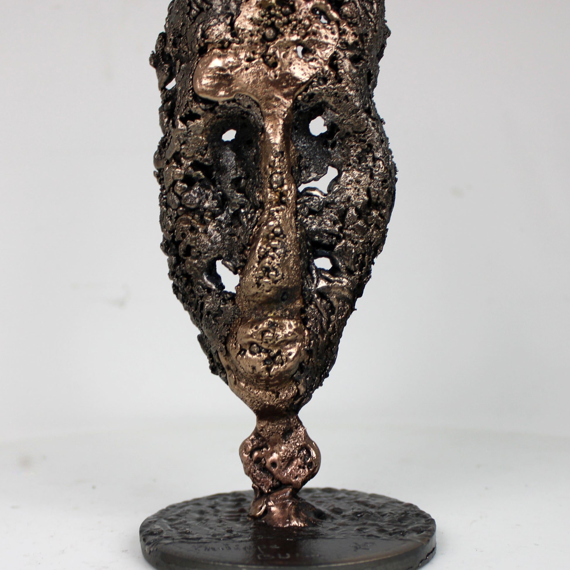 Masque Africain Mardi 42-23- Sculpture metal série de 7 masques semainiers sénégal