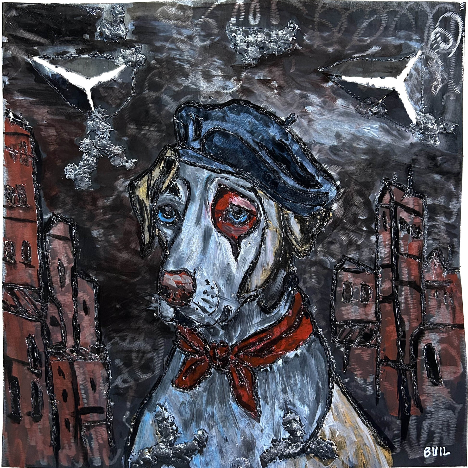 Sculpture murale en métal de Philippe Buil représentant un chien portant un béret et un foulard basque, avec pigments colorés et fond texturé sombre