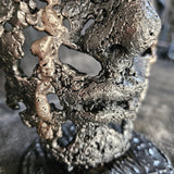 Une larme 80-23 - Sculpture visage dentelle métal acier et bronze