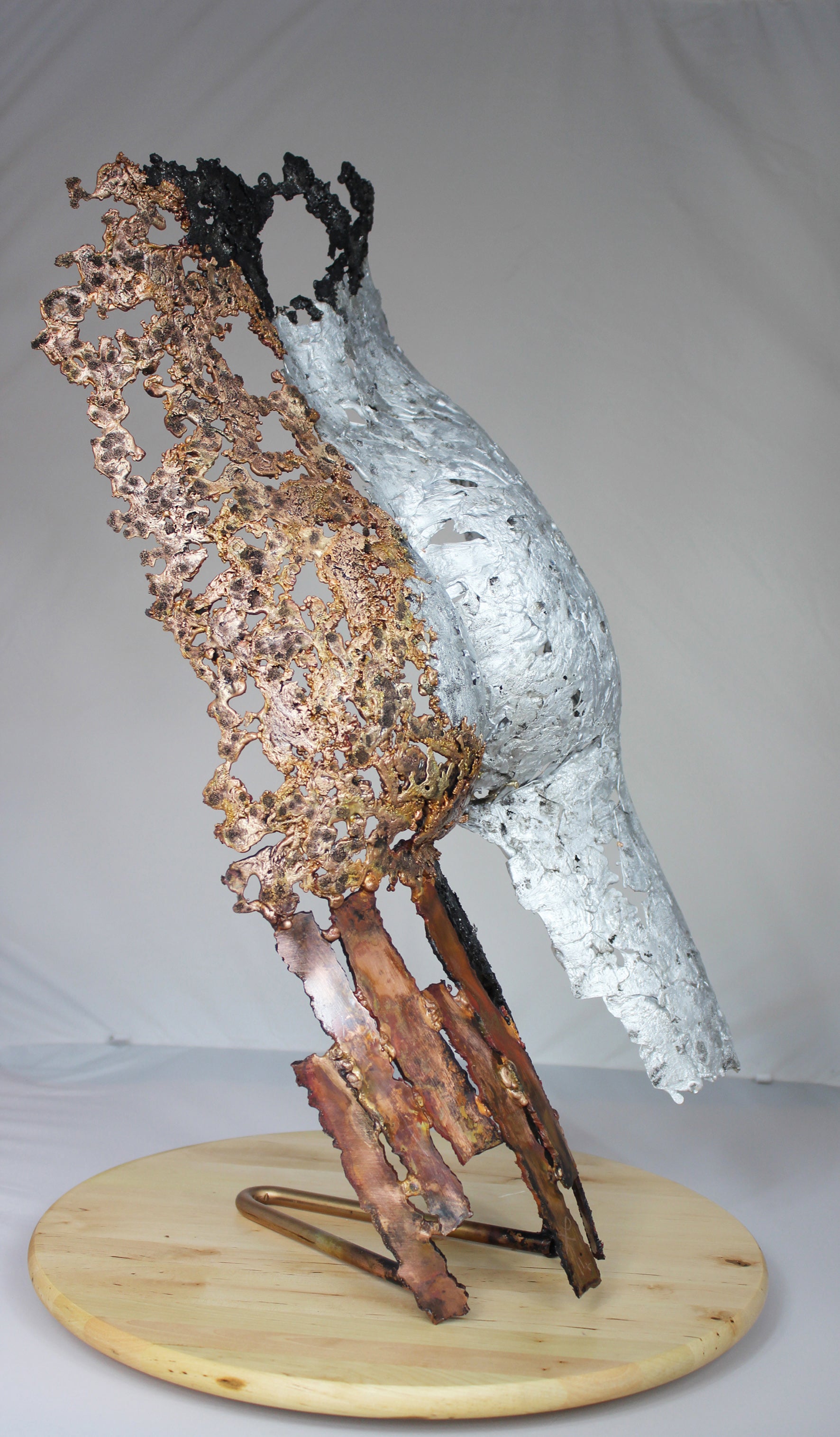 Kouros Vision de Cocagne - Sculpture Fesses en bronze Acier et Aluminium - Buil