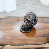 Crane 36-23 - Sculpture tete de mort metal dentelle acier et bronze