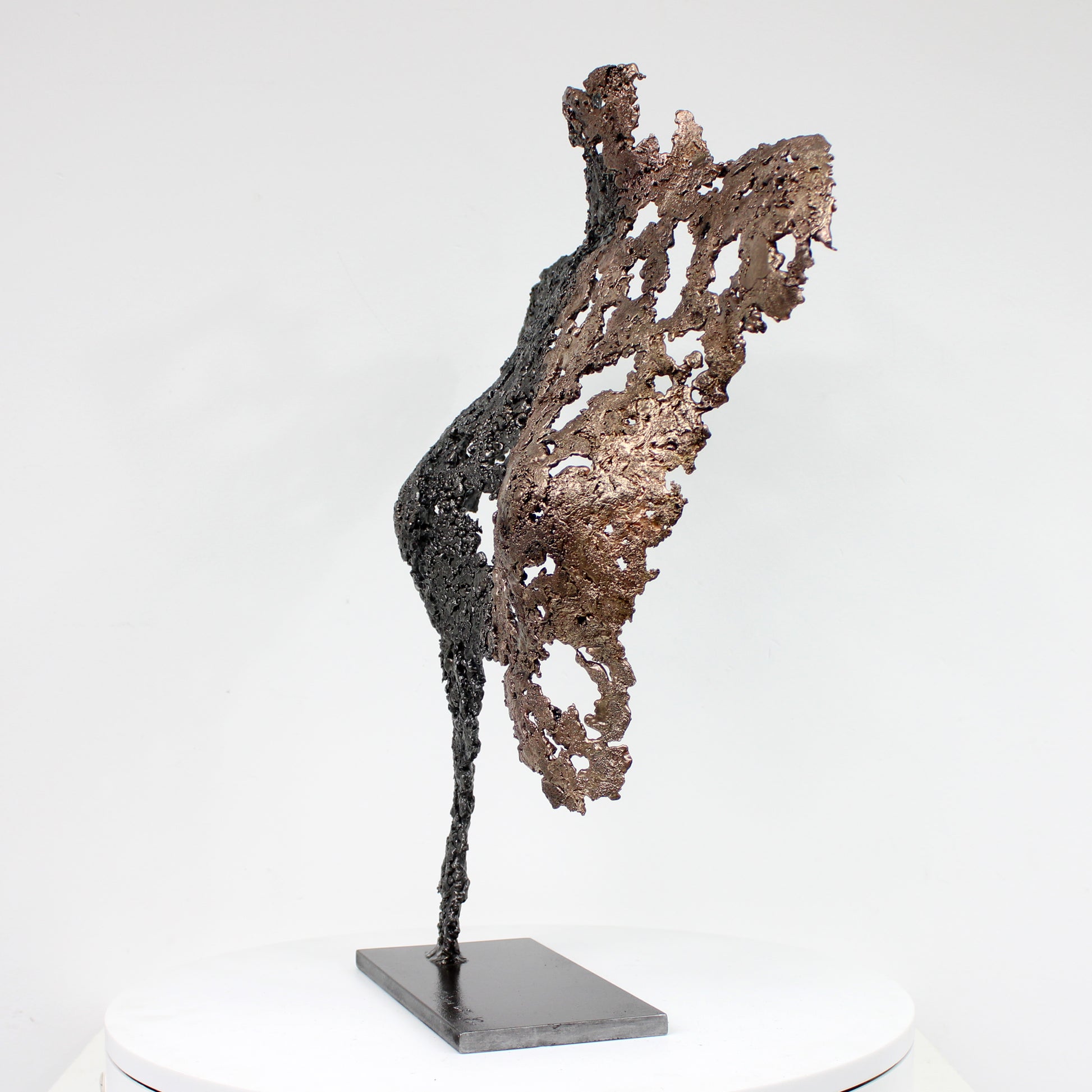 Belisama Tradition - Sculpture bustier femme dentelle métal bronze et acier