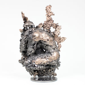 Montagne Yogi 50-22 - Sculpture homme accroupi dentelle métal acier bronze