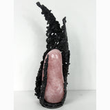 Quartz rose - Sculpture abstraite en dentelle de métal et quartz rose - Buil