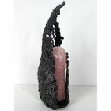 Quartz rose - Sculpture abstraite en dentelle de métal et quartz rose - Buil