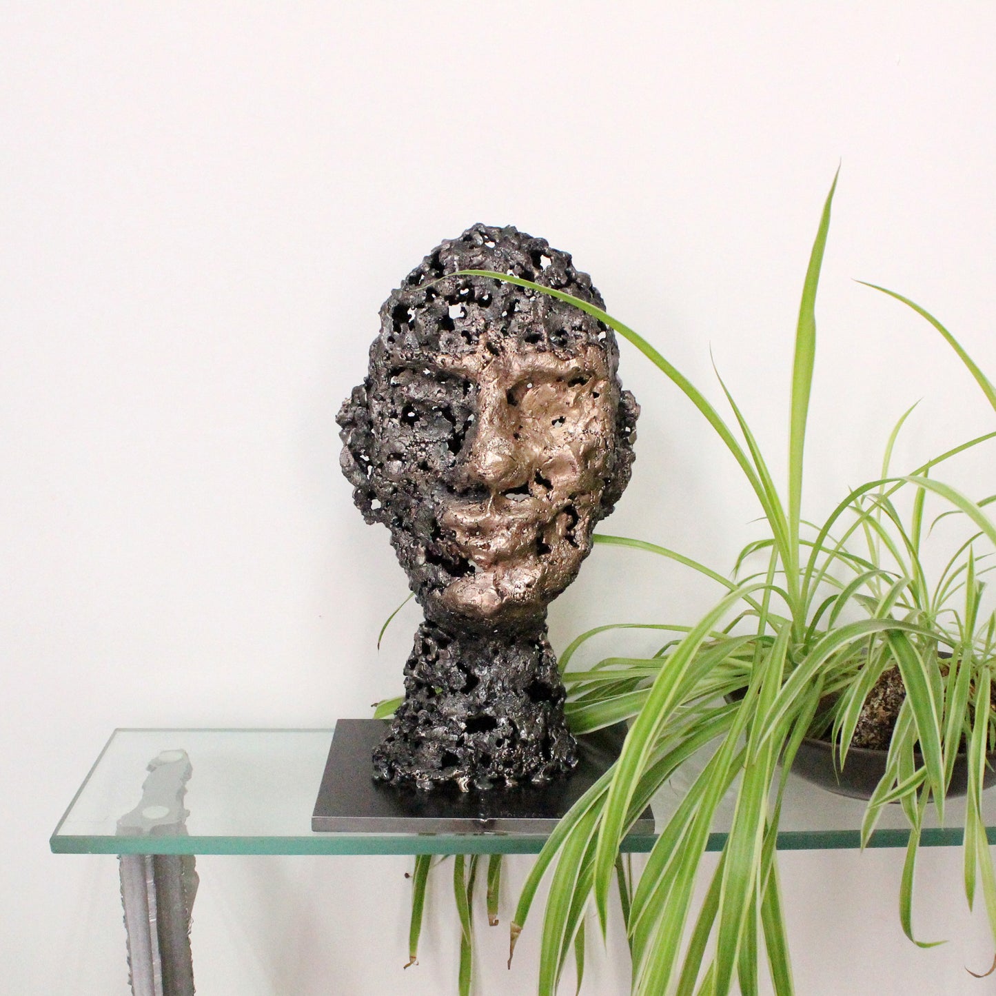 Un Roc - Sculpture tête métal dentelle acier, bronze -  Head metal artwork - lace steel bronze - Buil