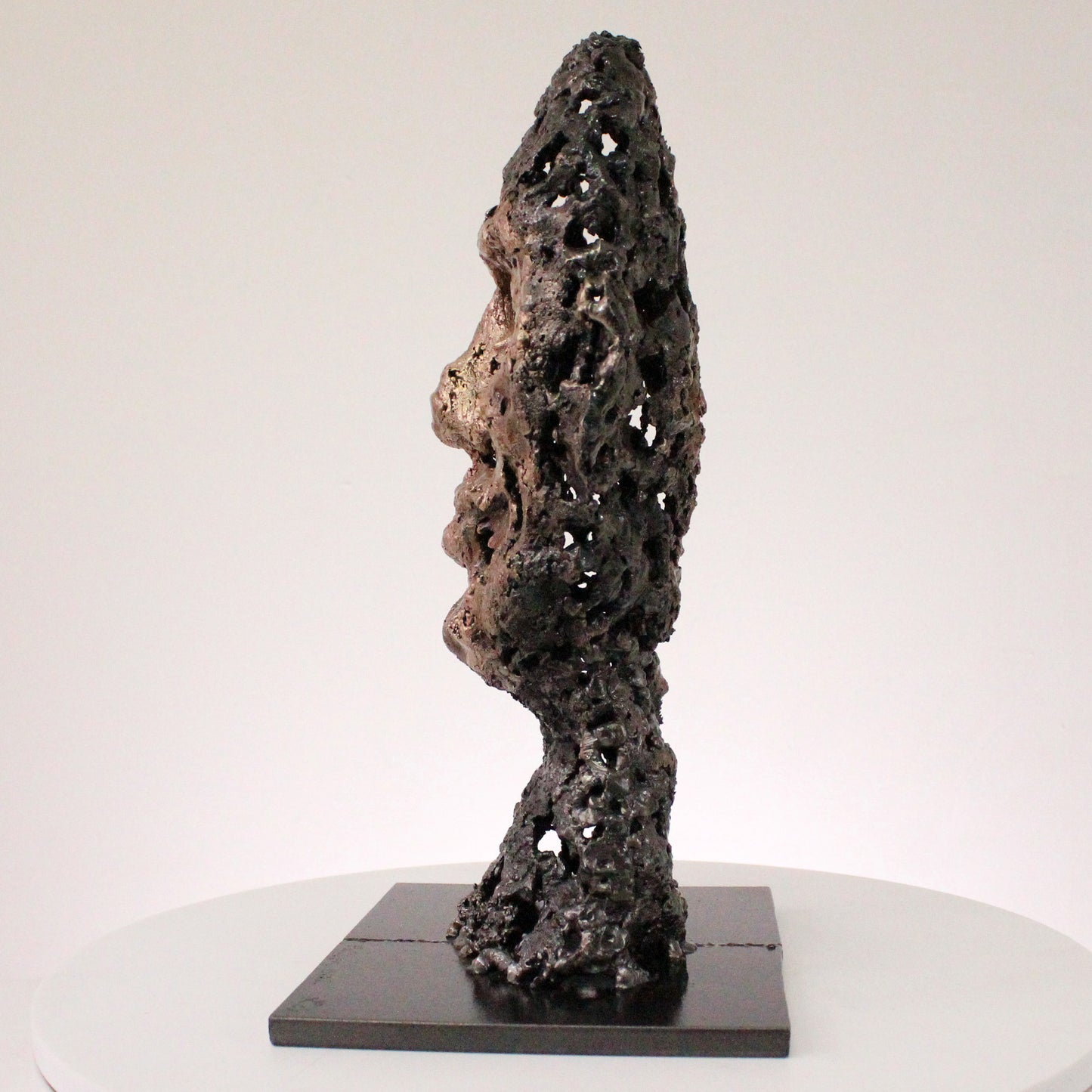 Un Roc - Sculpture tête métal dentelle acier, bronze -  Head metal artwork - lace steel bronze - Buil