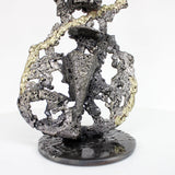 Oublie des dieux 97-22 - Sculpture violon dentelle acier et laiton