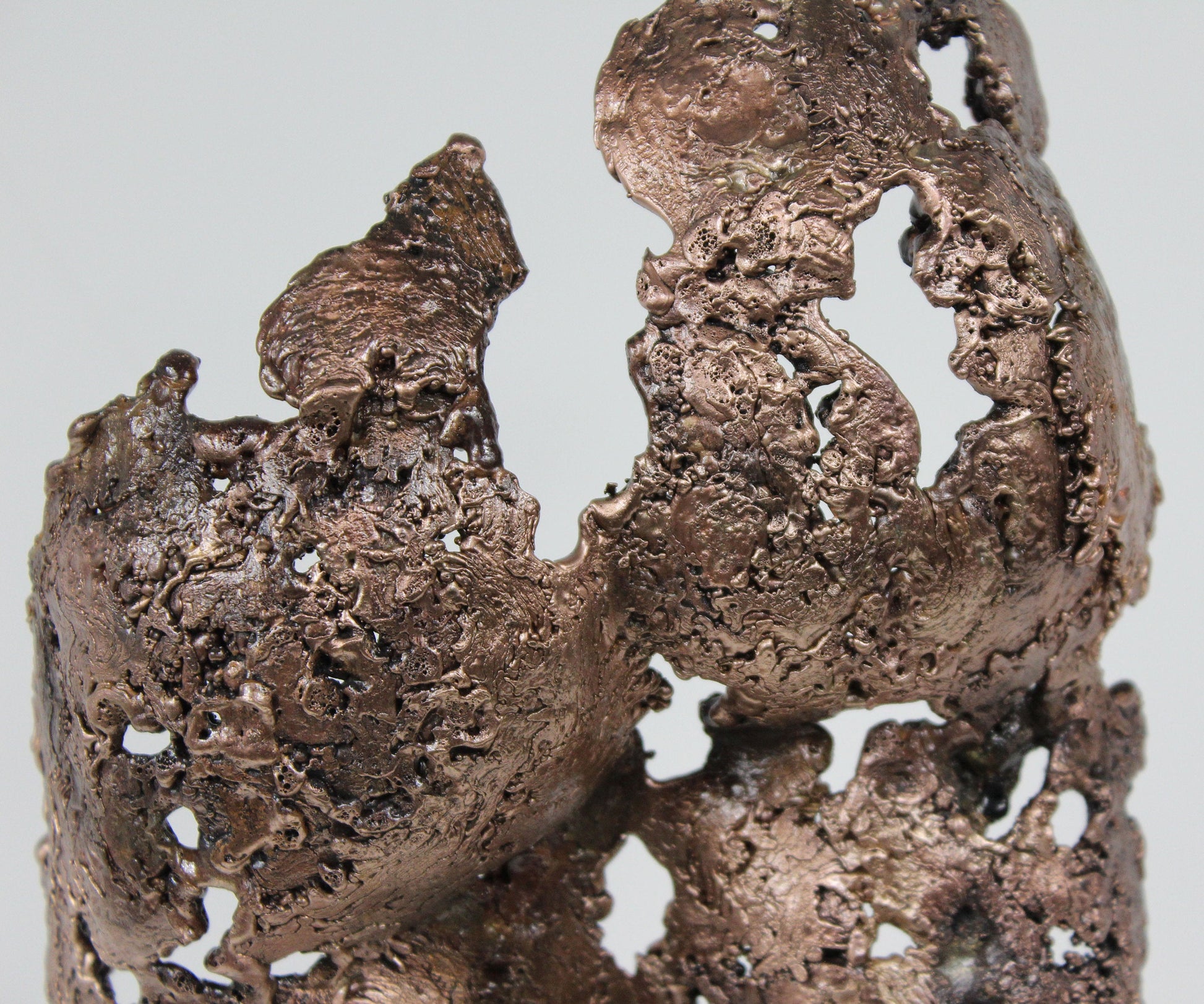 Pavarti Gé - Fessier métal acier bronze -Buil